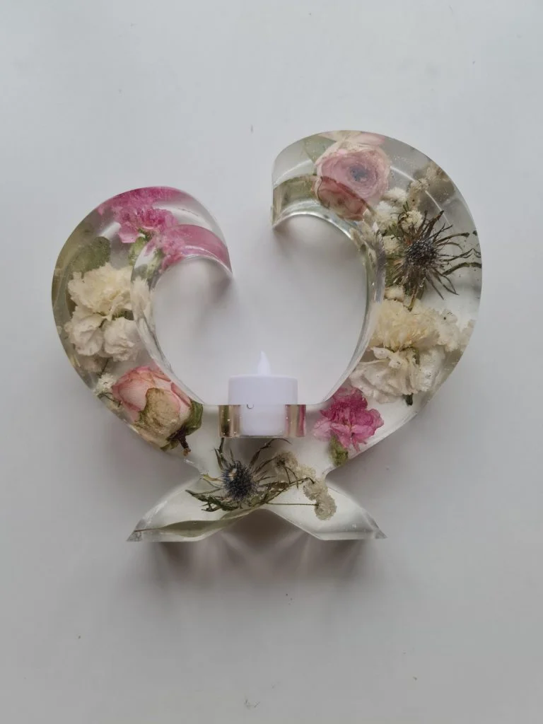 resin flower preservation heart tea light holder