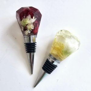 Wedding Flower Preservation Wine Bottle Stopper - Custom Resin Keepsake UK