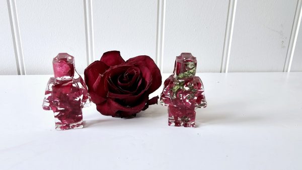 Lego Resin Mini Figures - Flower Preservation - Image 2