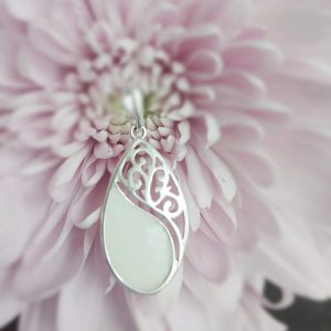 Elegant Teardrop Breastmilk Necklace – Sterling Silver Keepsake Jewellery