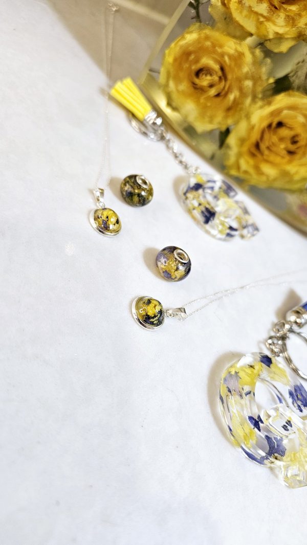 Forever Blooms Sterling Silver Flower-Preservation Jewellery Set - Image 5