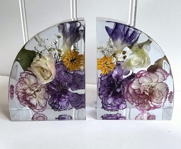 crystal clear resin wedding bouquet book ends. full of purple white and pink wedding flowers